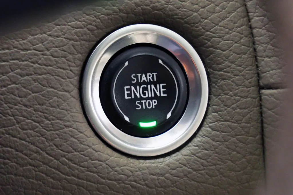 2023 GMC Yukon XL Denali - Photo 28