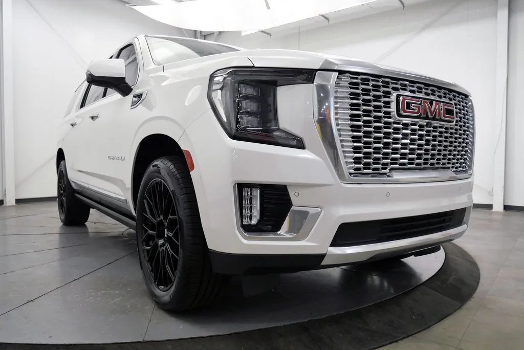 2023 GMC Yukon XL Denali - Photo 41