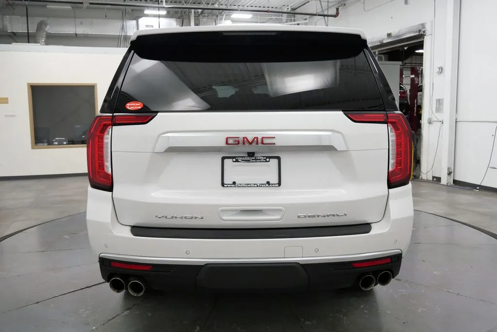 2023 GMC Yukon XL Denali - Photo 6