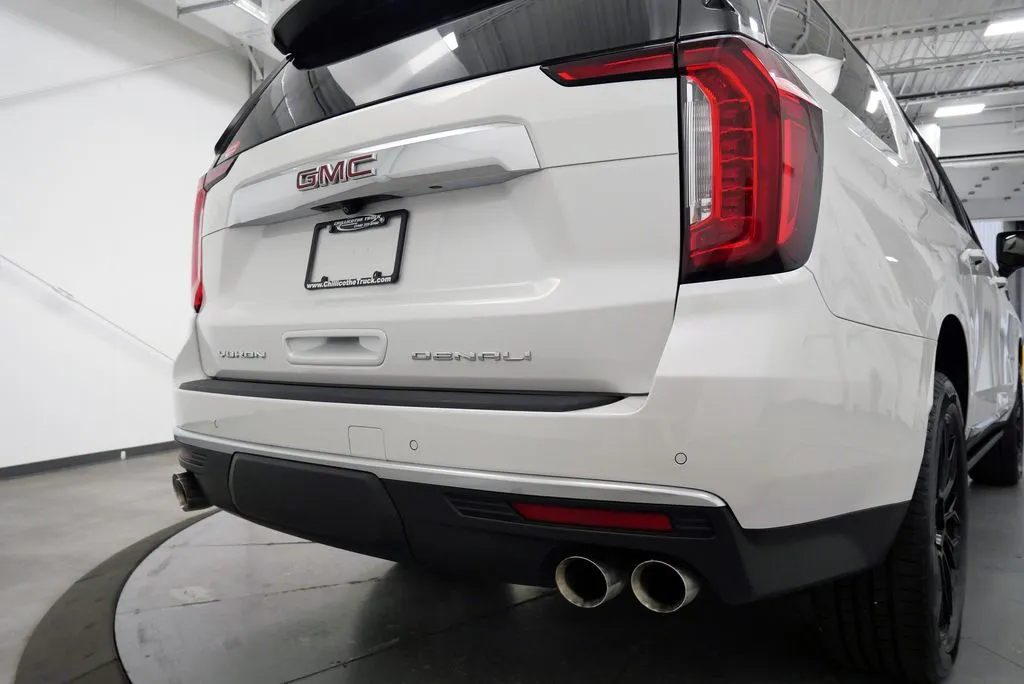 2023 GMC Yukon XL Denali - Photo 39