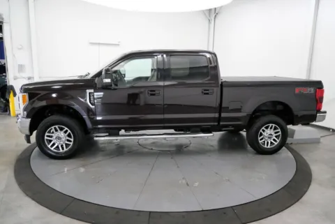 More photos of 2019 Ford F-250SD Lariat at Chillicothe Truck, OH