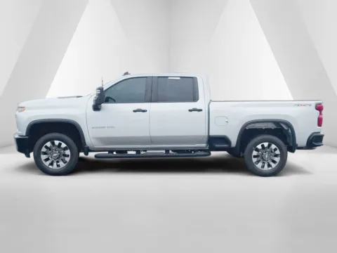 More photos of 2023 Chevrolet Silverado 2500HD Custom at Chillicothe Truck, OH