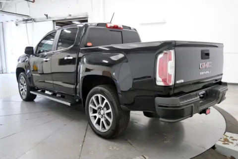 More photos of 2021 GMC Canyon Denali at Chillicothe Truck, OH