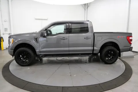 More photos of 2021 Ford F-150 Lariat at Chillicothe Truck, OH