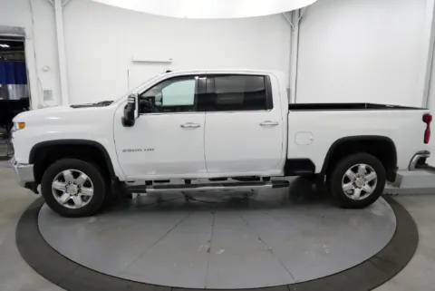 More photos of 2021 Chevrolet Silverado 2500 HD LTZ at Chillicothe Truck, OH