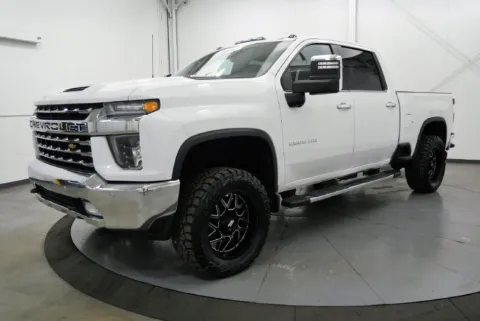 More photos of 2021 Chevrolet Silverado 2500 HD LTZ at Chillicothe Truck, OH