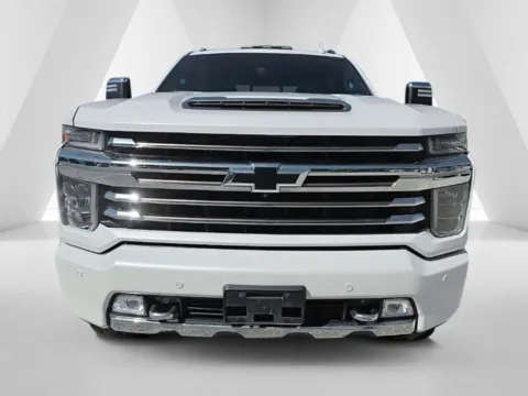 Photos of 2020 Chevrolet Silverado 2500HD High Country for sale in Chillicothe, OH at Chillicothe Truck