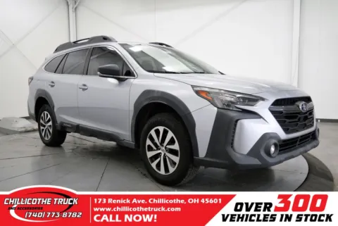 Silver 2024 Subaru Outback 2.5i for sale in Chillicothe, OH