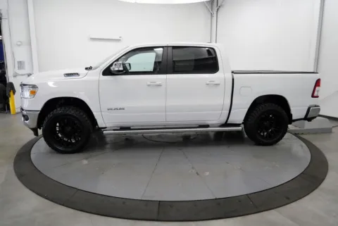 More photos of 2022 Ram 1500 Big Horn/Lone Star at Chillicothe Truck, OH