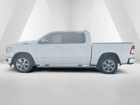 More photos of 2022 Ram 1500 Big Horn/Lone Star at Chillicothe Truck, OH