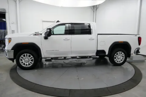 More photos of 2023 GMC Sierra 2500 HD SLE at Chillicothe Truck, OH