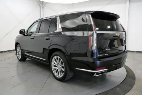 More photos of 2024 Cadillac Escalade Premium Luxury Platinum at Chillicothe Truck, OH