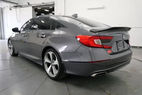 More photos of 2020 Honda Accord Touring 2.0T at Chillicothe Truck, OH