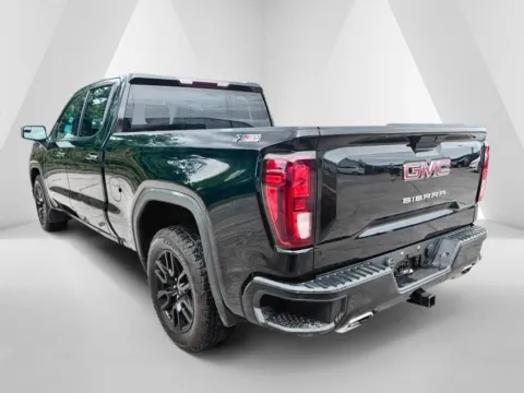 More photos of 2021 GMC Sierra 1500 Elevation at Chillicothe Truck, OH
