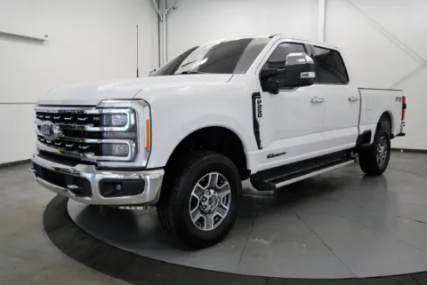 More photos of 2023 Ford F-250SD Lariat at Chillicothe Truck, OH