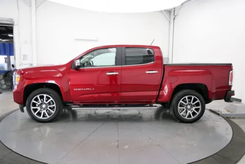 More photos of 2021 GMC Canyon Denali at Chillicothe Truck, OH