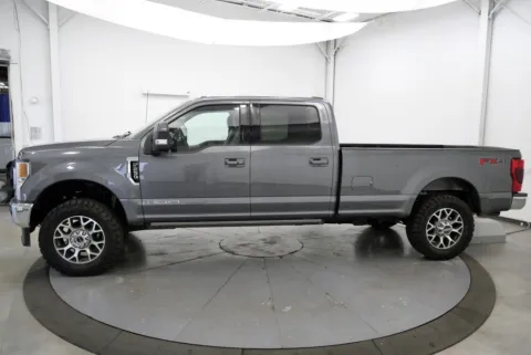 More photos of 2022 Ford F-250SD Lariat at Chillicothe Truck, OH