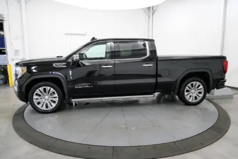 More photos of 2022 GMC Sierra 1500 Limited Denali at Chillicothe Truck, OH