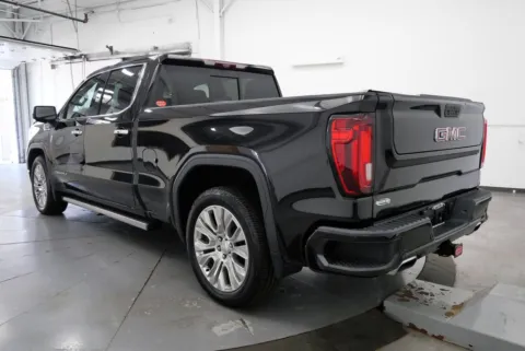 More photos of 2022 GMC Sierra 1500 Limited Denali at Chillicothe Truck, OH