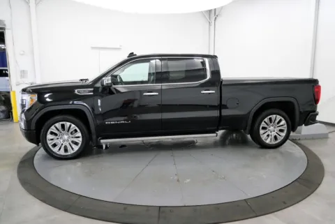 More photos of 2022 GMC Sierra 1500 Limited Denali at Chillicothe Truck, OH