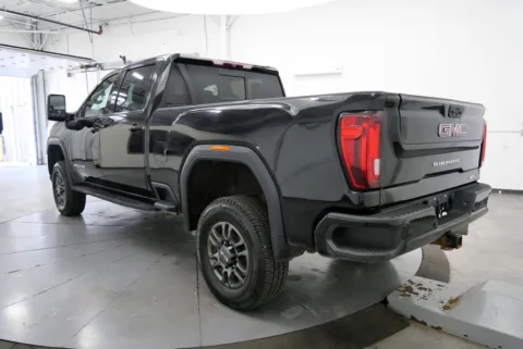 More photos of 2022 GMC Sierra 2500 HD AT4 at Chillicothe Truck, OH