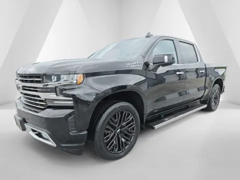 Another view of 2019 Chevrolet Silverado 1500 High Country for sale in Chillicothe, OH at Chillicothe Truck