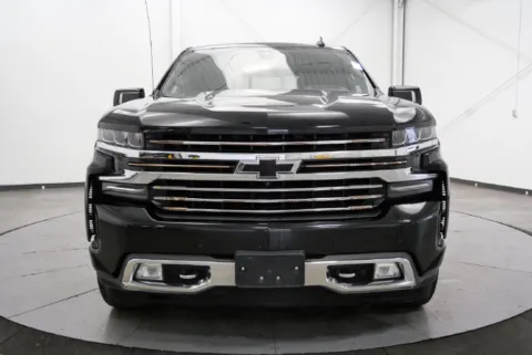 Another view of 2019 Chevrolet Silverado 1500 High Country for sale in Chillicothe, OH at Chillicothe Truck