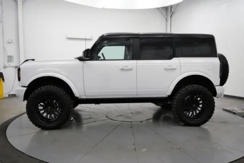 More photos of 2025 Ford Bronco Outer Banks at Chillicothe Truck, OH