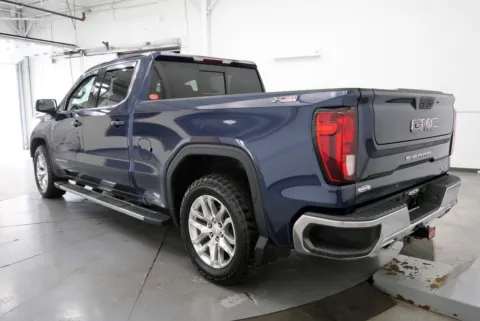 More photos of 2021 GMC Sierra 1500 SLE at Chillicothe Truck, OH