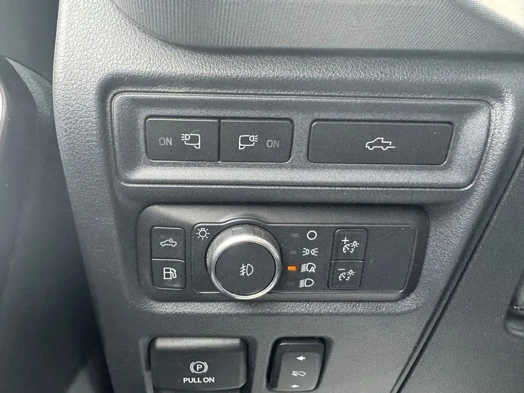 2021 Ford F-150 Platinum - Photo 21
