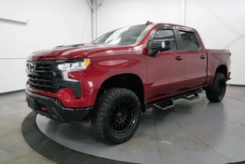 Another view of 2022 Chevrolet Silverado 1500 LT Trail Boss for sale in Chillicothe, OH at Chillicothe Truck