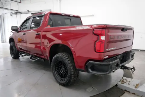 More photos of 2022 Chevrolet Silverado 1500 LT Trail Boss at Chillicothe Truck, OH