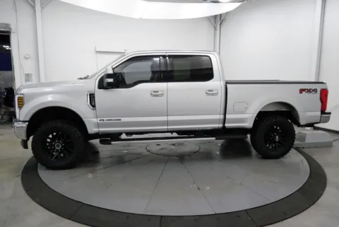 More photos of 2019 Ford F-250SD Lariat at Chillicothe Truck, OH