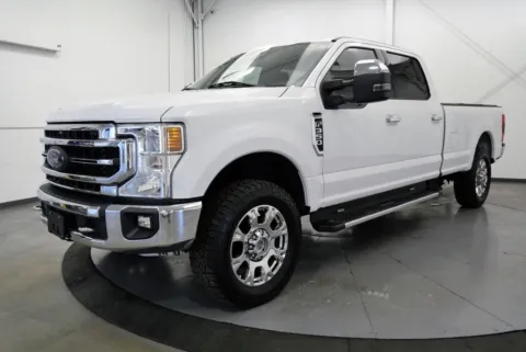 Another view of 2020 Ford F-350SD Lariat for sale in Chillicothe, OH at Chillicothe Truck