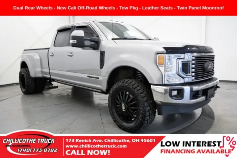 Silver 2021 Ford F-350SD Lariat for sale in Chillicothe, OH