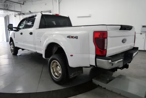 More photos of 2019 Ford F-350SD XLT at Chillicothe Truck, OH