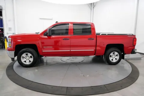 More photos of 2014 Chevrolet Silverado 1500 LT at Chillicothe Truck, OH