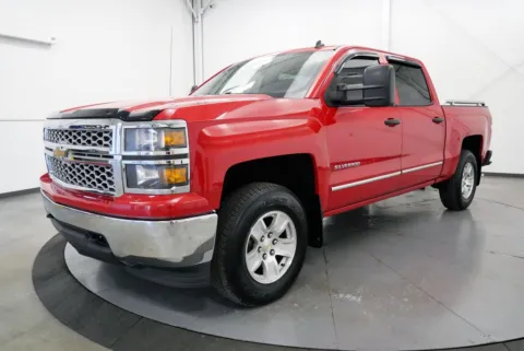 Another view of 2014 Chevrolet Silverado 1500 LT for sale in Chillicothe, OH at Chillicothe Truck