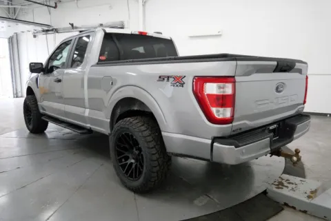 More photos of 2021 Ford F-150 XL at Chillicothe Truck, OH