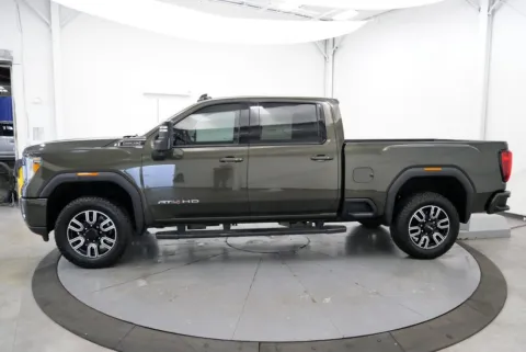 More photos of 2022 GMC Sierra 2500 HD AT4 at Chillicothe Truck, OH