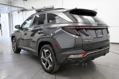 More photos of 2022 Hyundai Tucson SEL at Chillicothe Truck, OH