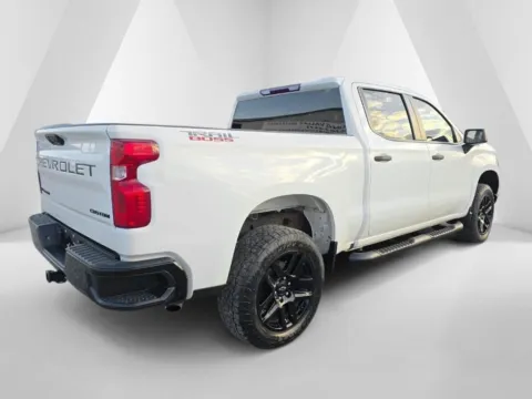 More photos of 2023 Chevrolet Silverado 1500 Custom Trail Boss at Chillicothe Truck, OH