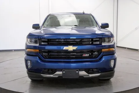 Photos of 2016 Chevrolet Silverado 1500 LT for sale in Chillicothe, OH at Chillicothe Truck