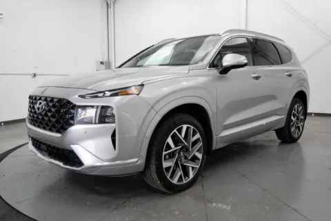 More photos of 2023 Hyundai Santa Fe Calligraphy at Chillicothe Truck, OH