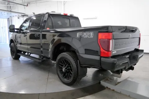 More photos of 2022 Ford F-250SD Lariat at Chillicothe Truck, OH