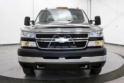 Photos of 2007 Chevrolet Silverado 3500 Classic LT for sale in Chillicothe, OH at Chillicothe Truck