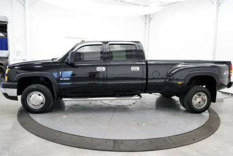 More photos of 2007 Chevrolet Silverado 3500 Classic LT at Chillicothe Truck, OH