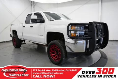 White 2018 Chevrolet Silverado 2500 HD Work Truck for sale in Chillicothe, OH