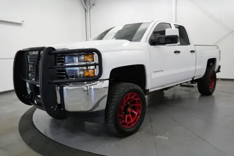 Another view of 2018 Chevrolet Silverado 2500 HD Work Truck for sale in Chillicothe, OH at Chillicothe Truck