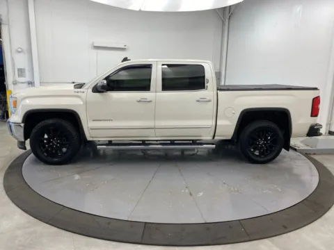 More photos of 2015 GMC Sierra 1500 SLT at Chillicothe Truck, OH
